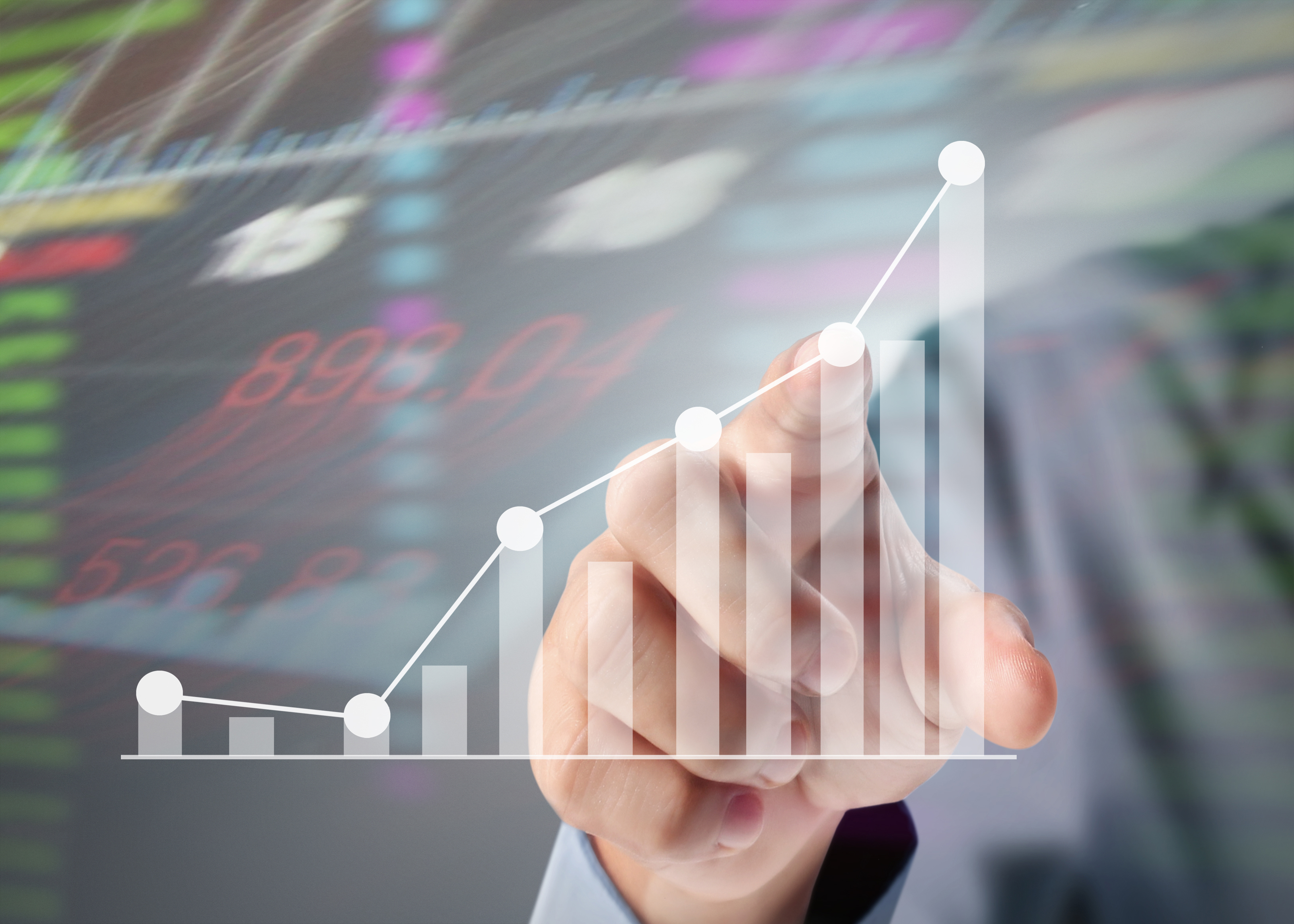la croissance chez ESTELEC-INDUSTRIE